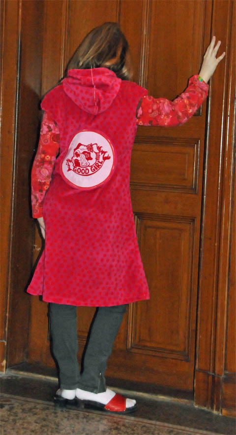 amelie_alison_hinten