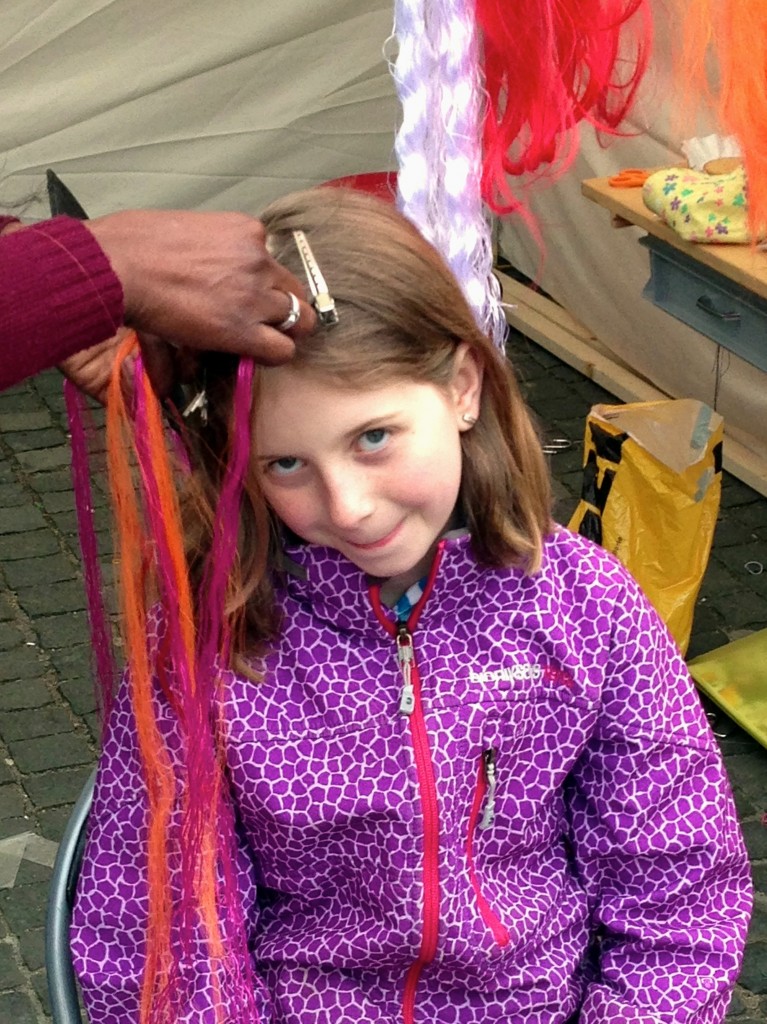 AnnA wartet geduldig