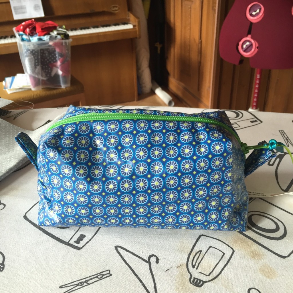 Necessaire